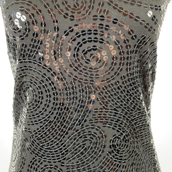 White House Black Market Lined Black Sequin Circle/Swirl Tank Top - Size XS - Picture 3 of 15